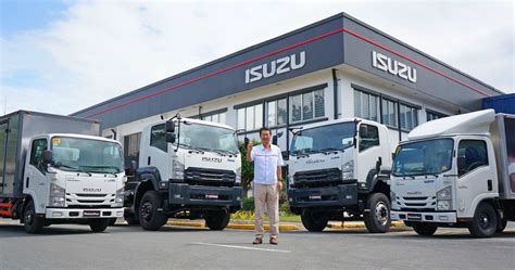 Isuzu Manila.